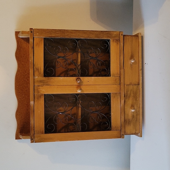 Jewelry or Ornament Holder - Picture 7 of 7